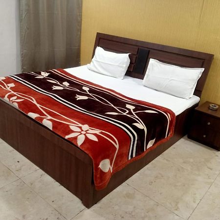 Sapphire Palace 3 Hotel Jaipur Buitenkant foto